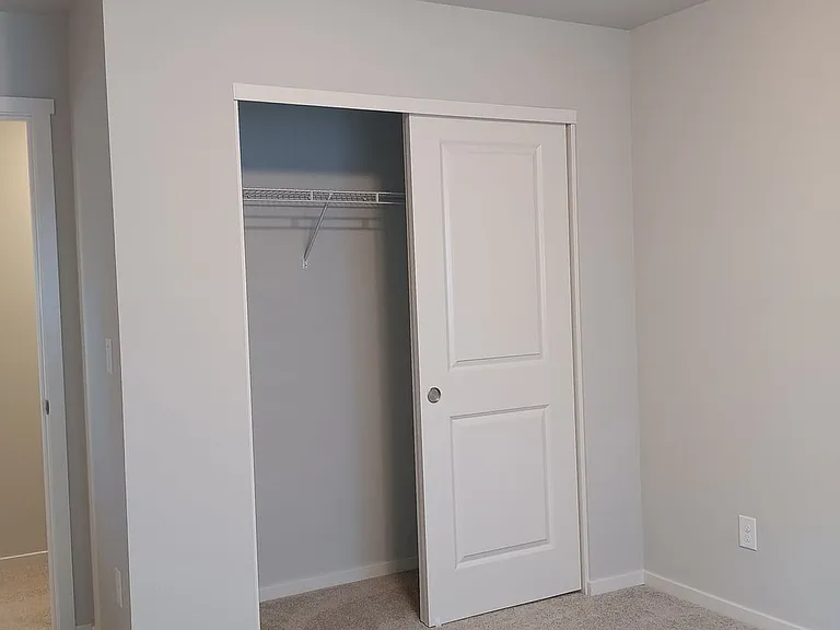 610 Pickering Ln — Photo 23