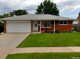 4227 Nickolas Dr N, Sterling Heights, MI 48310