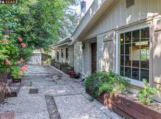 9 Loma Vista Dr, Orinda, CA 94563