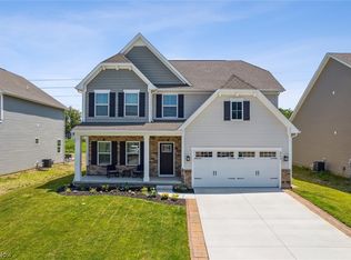 8353 Bedaos Dr, Mentor, OH 44060