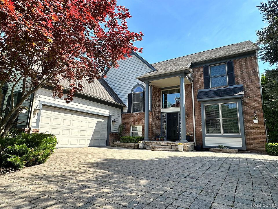 1st image of 18137 Cascade Dr