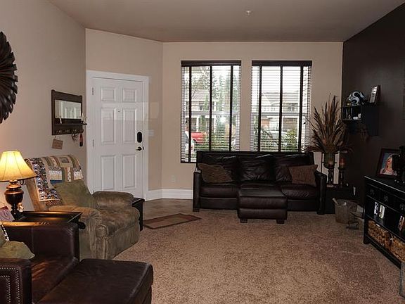 5th image of 12615 172nd St E APT Ii102