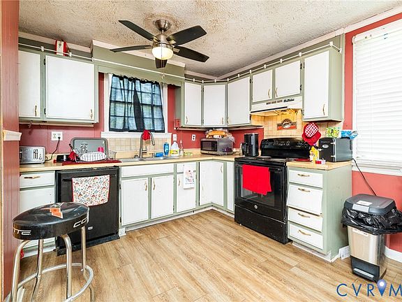 14th image of 1622 12th St