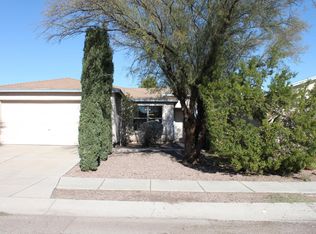 1748 W Rue De La Montagne, Tucson, AZ 85746