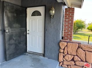 4917 S San Pedro St, Los Angeles, CA 90011