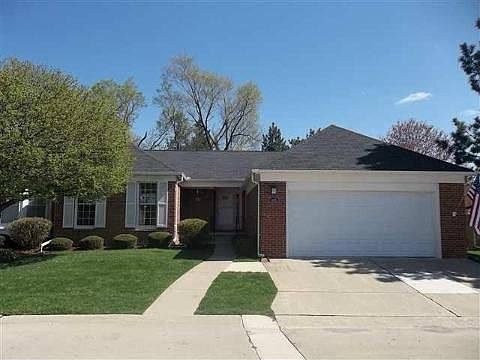 1st image of 18725 Woods Dr W