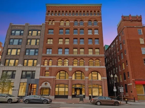 717 Atlantic Ave APT 2A, Boston, MA 02111