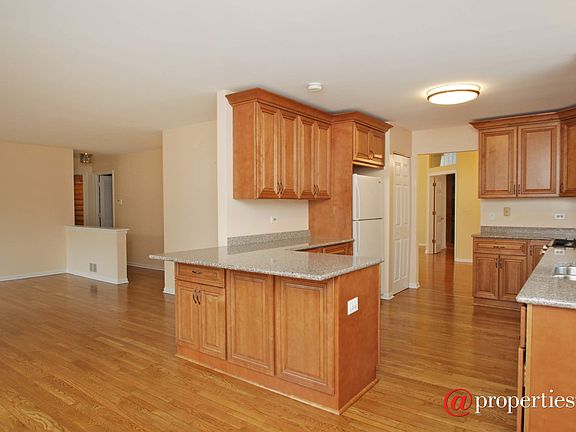 Kitchen / Living Room