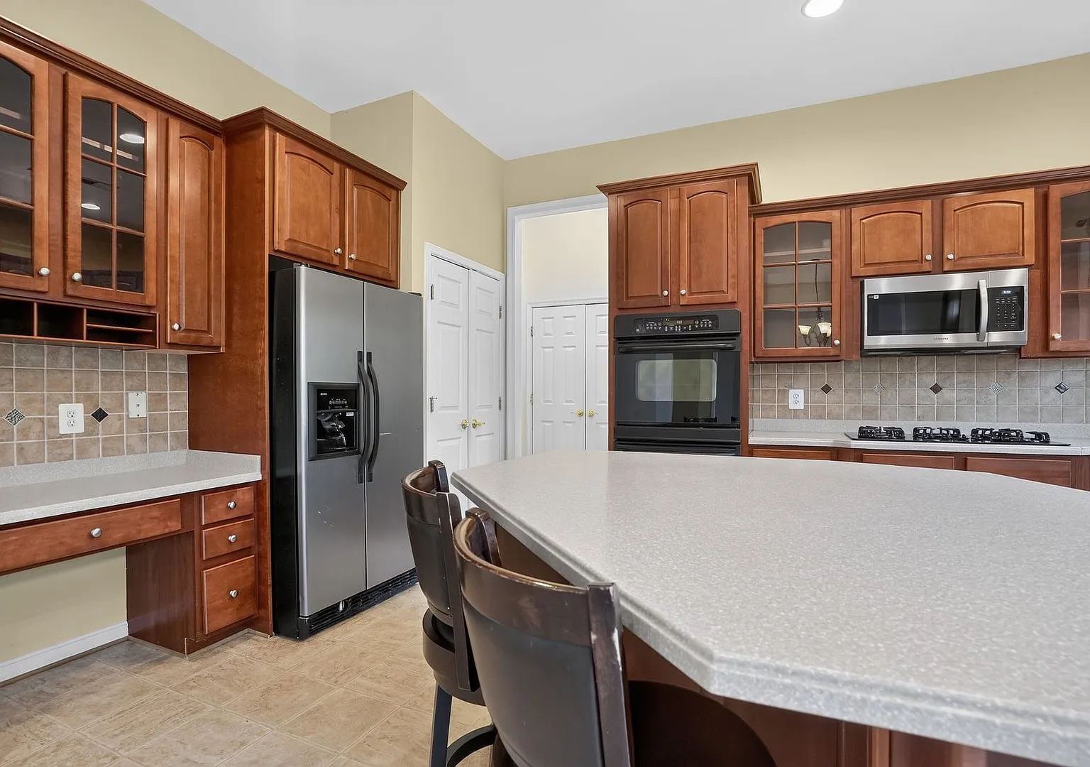 Luxurious 4 Bedroom 4.5 Bathroom SFH in Ashburn! — Photo 3