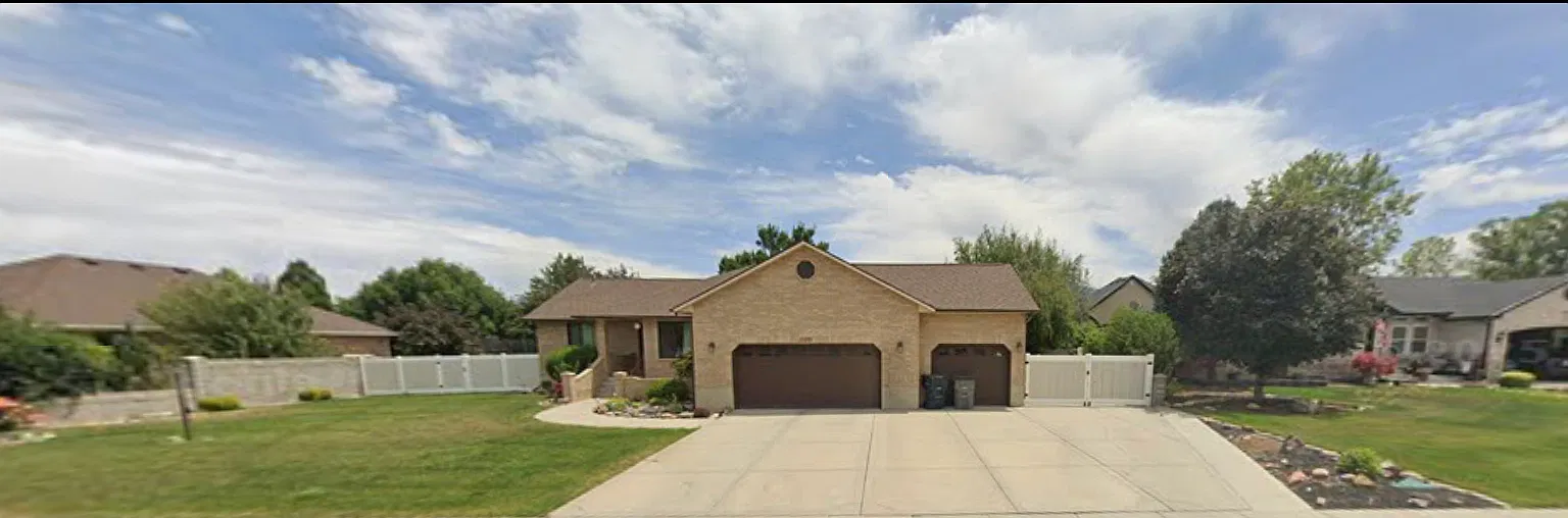3 bed, 1850 sqft, $2,450 — Photo 1