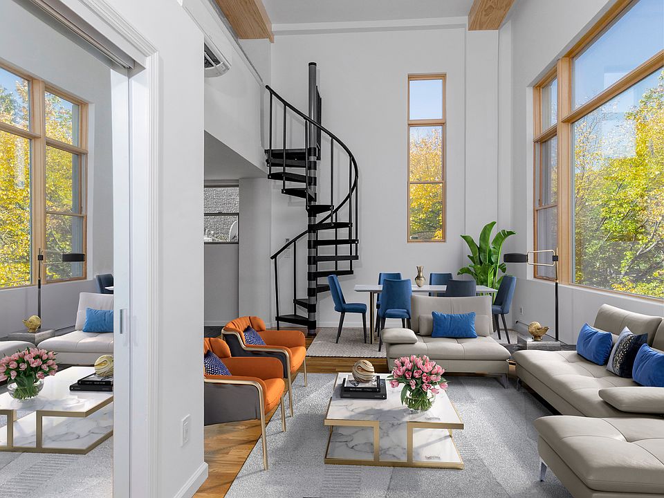 1st image of 18-10 Astoria Park S #3F