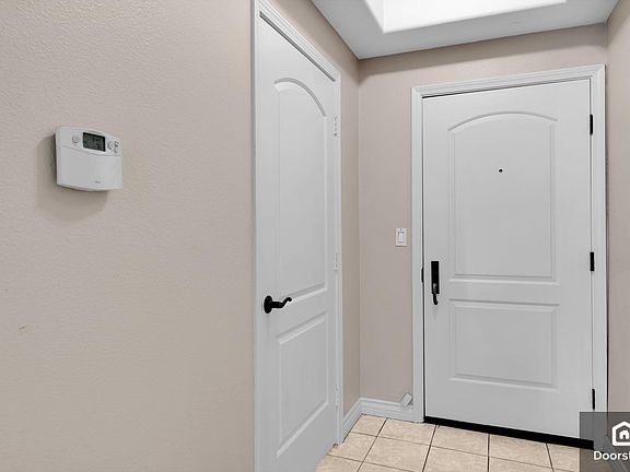3rd image of 12449 Kling St APT 310