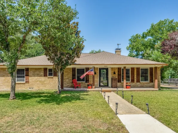 900 Westbrook Dr, Plano, TX 75075