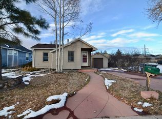2418 E 11th St, Cheyenne, WY 82001