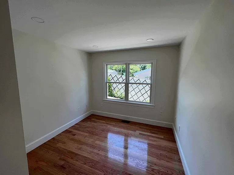 570 Proctor Ave #1 — Photo 7