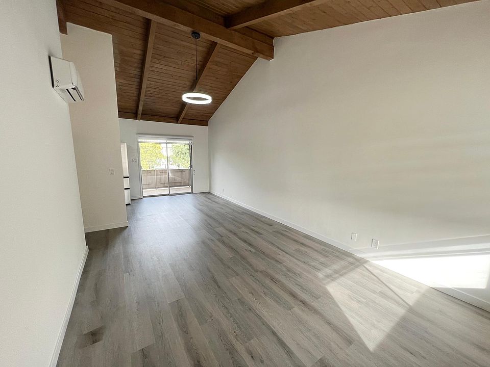 1st image of 102 N Holliston Ave APT 06
