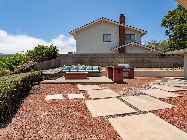 23932 Flores Ave — Photo 33