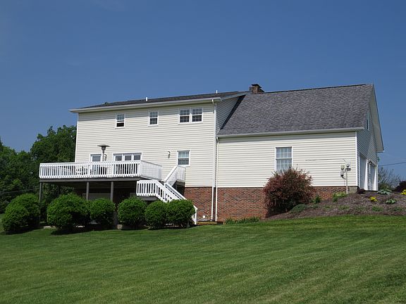 2nd image of 15421 Briarwood Ln