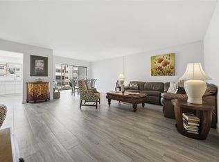 2201 NW 41st Avenue #209, Lauderhill, FL 33313