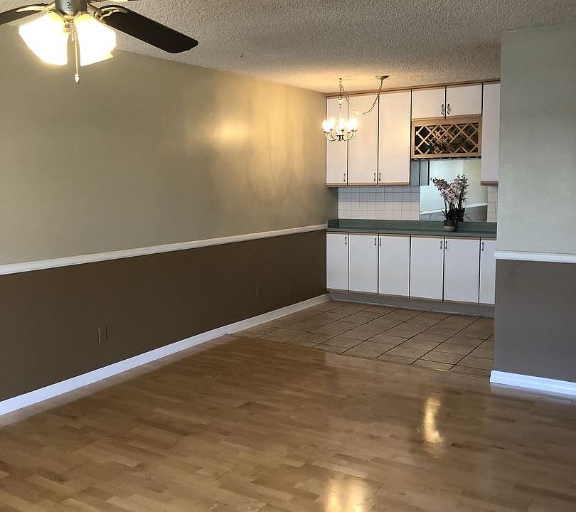 1st image of 4855 Cole St Unit 27