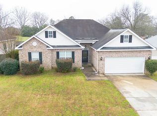 207 Broderick Cir, Warner Robins, GA 31088
