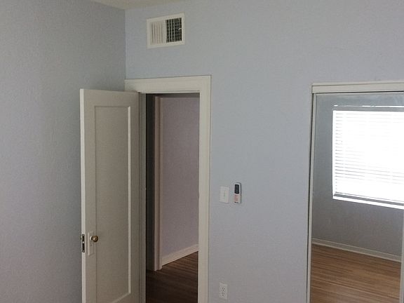 2nd image of 1819 N Laurel Ave