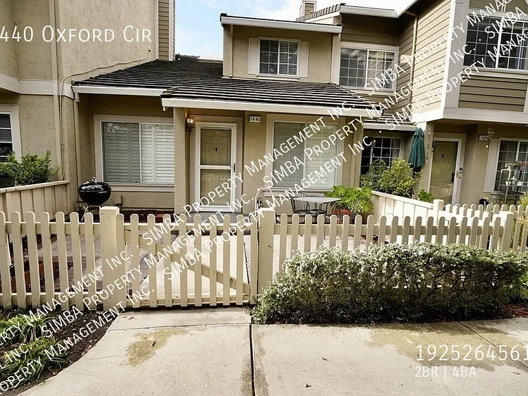 7440 Oxford Cir — Photo 17