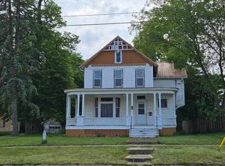 816 S Main St, Princeton, IL 61356