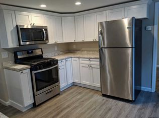 6 3rd Ave, Broadalbin, NY 12025