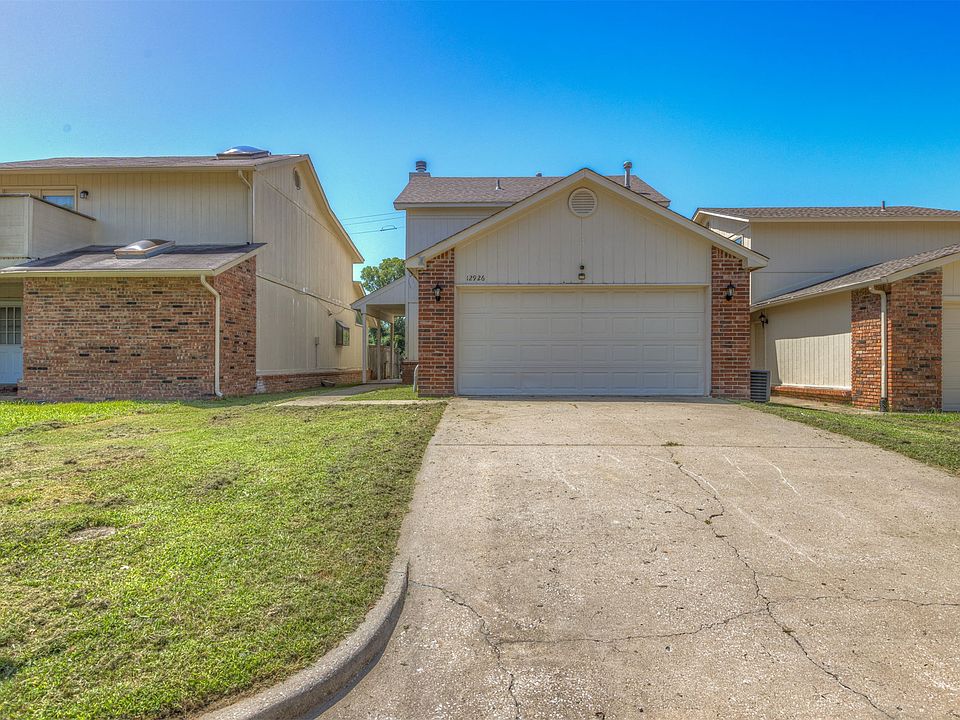 1st image of 12926 E 28th Pl
