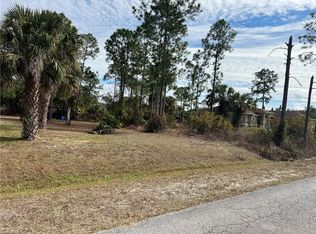 808 Calvin Ave, Lehigh Acres, FL 33972