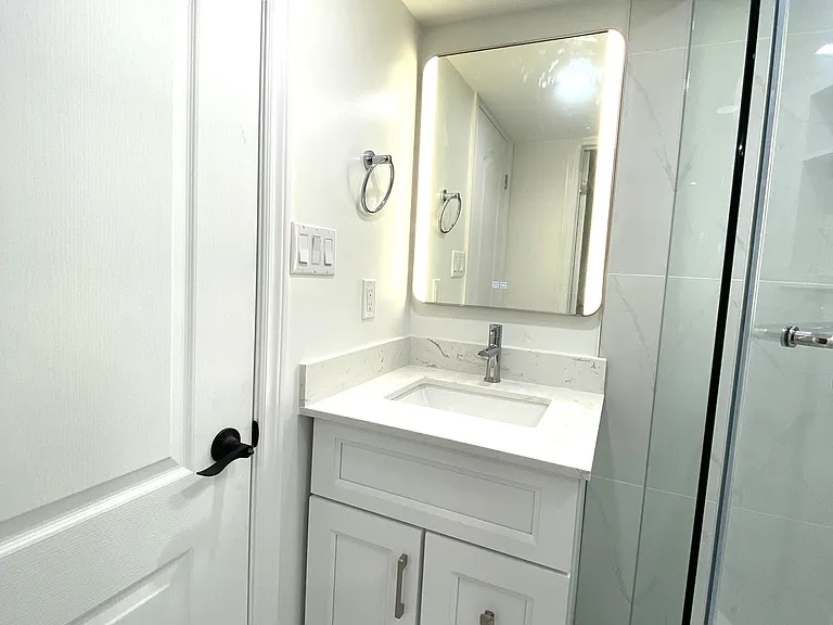 11 Berkshire Ct #BASEMENT — Photo 7