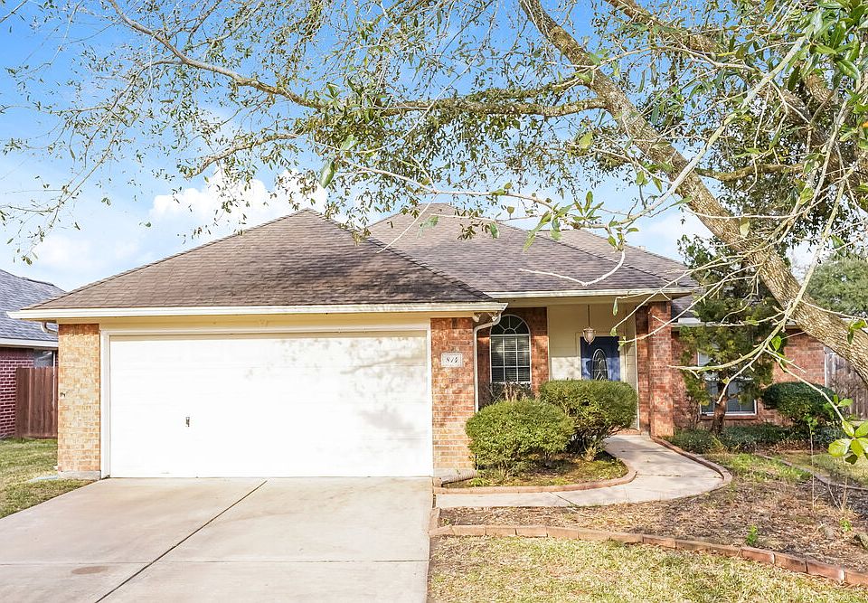 1st image of 814 Courtside Dr W