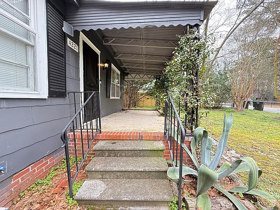 4th image of 4221 Adams St