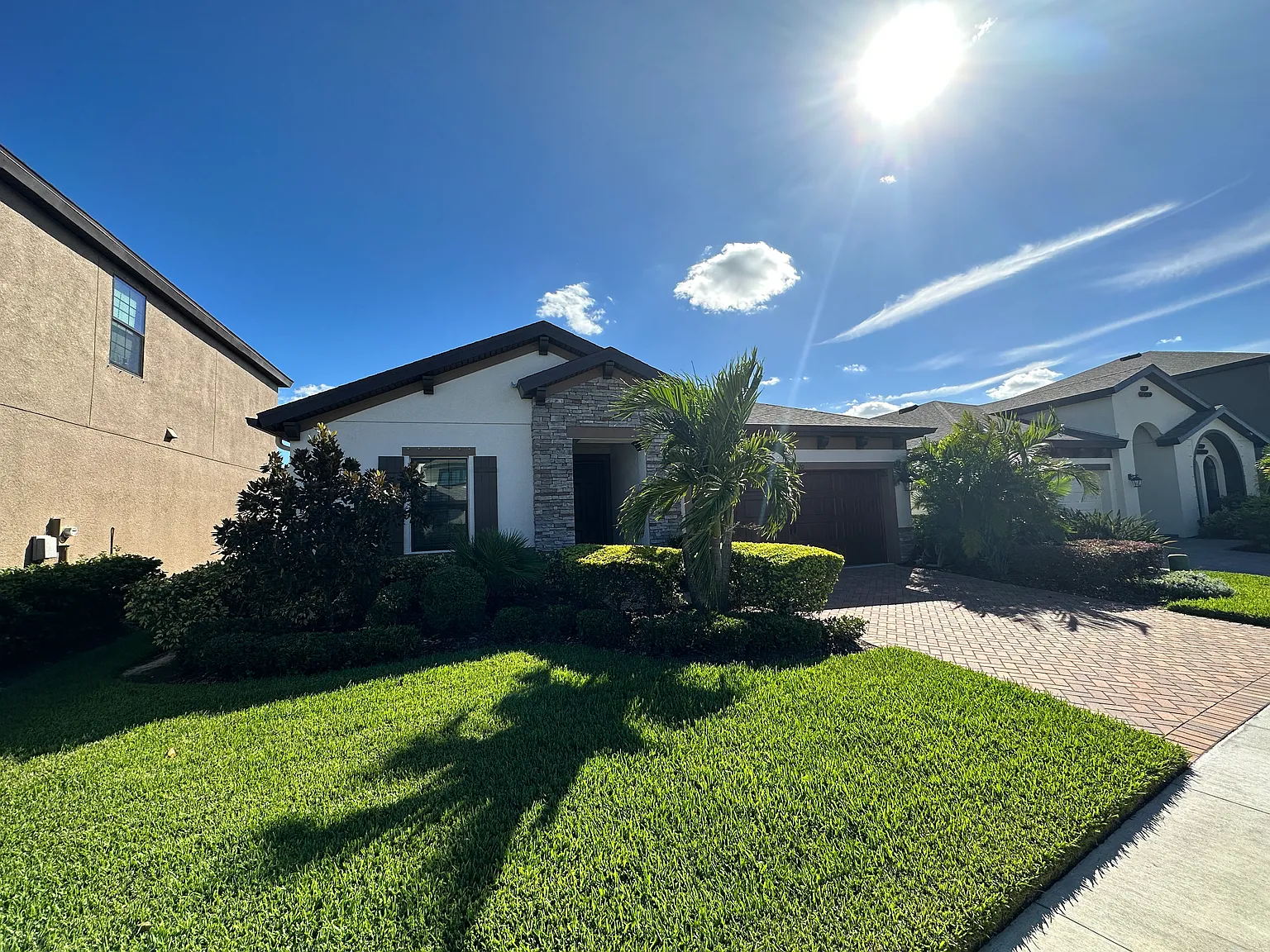 Modern 4BR/3BA Riverview Home with Yard Care, Internet & Amenities Included — Photo 4