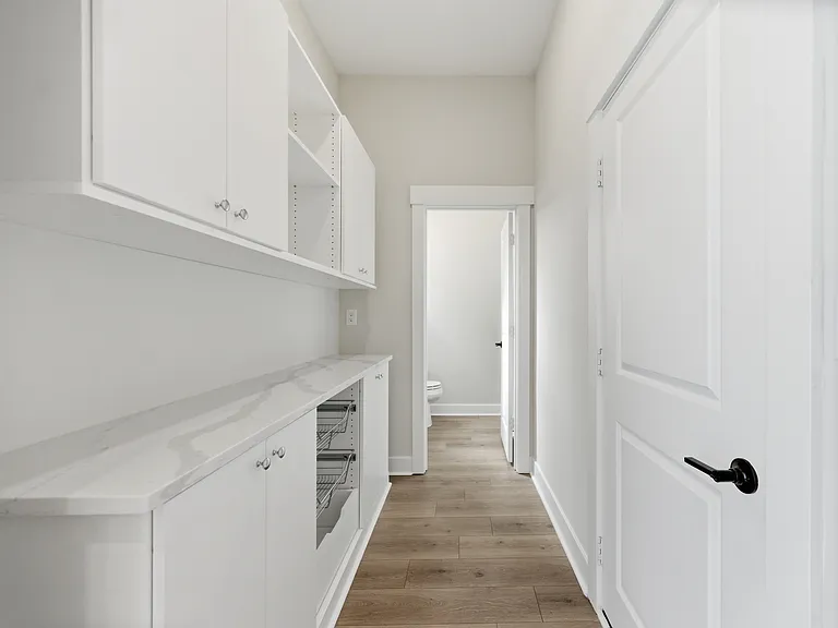 917 Calhoun Way — Photo 7