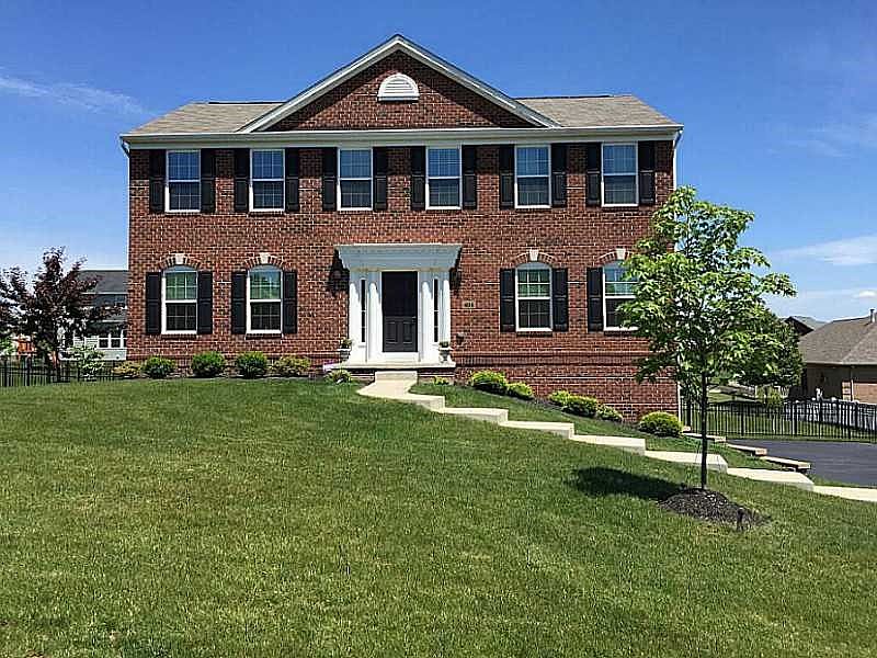 1st image of 404 Stephanie Ct