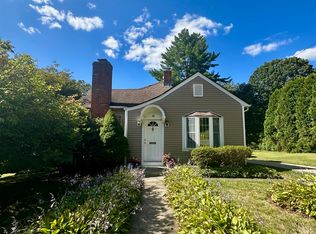 105 Walnut St, Seymour, CT 06483