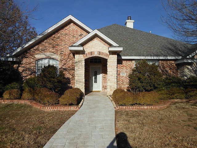 1st image of 5151 Beverly Dr