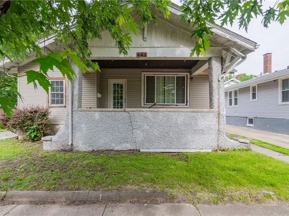 423 S McClellan St, Decatur, IL 62522
