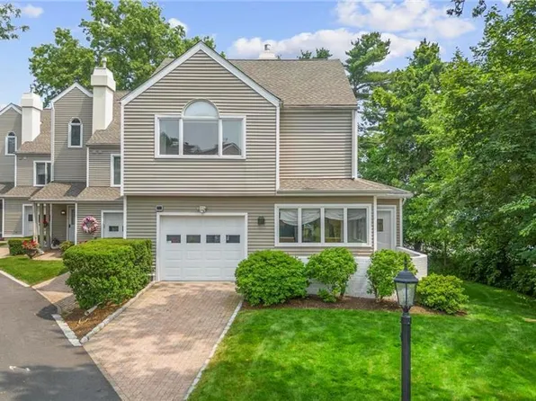 2 Harbour View Place #2, Stratford, CT 06615