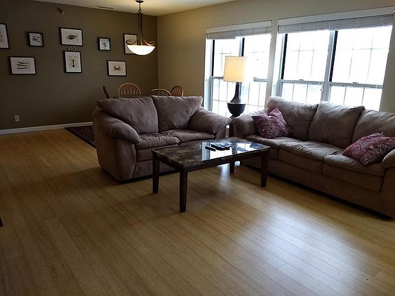 5th image of 6145 Chasewood Pkwy APT 207