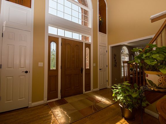 2nd image of 266 Heritage Dr