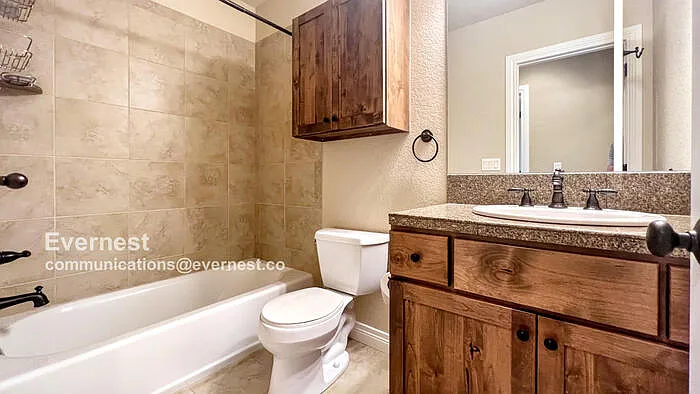 2451 S Williams St — Photo 17