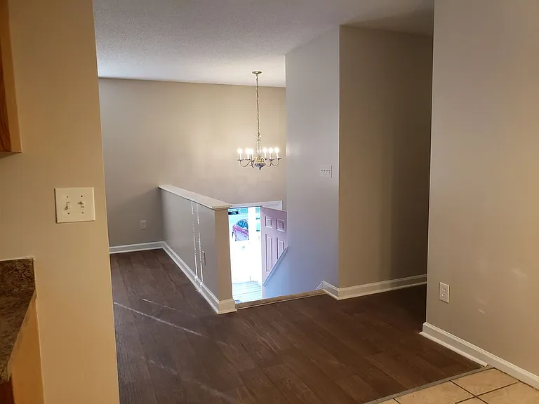 147 Kylee Ct — Photo 7