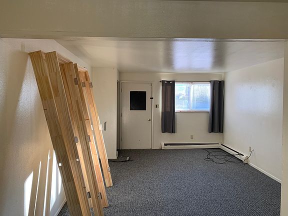3rd image of 4223 Forrest Hills Dr #1