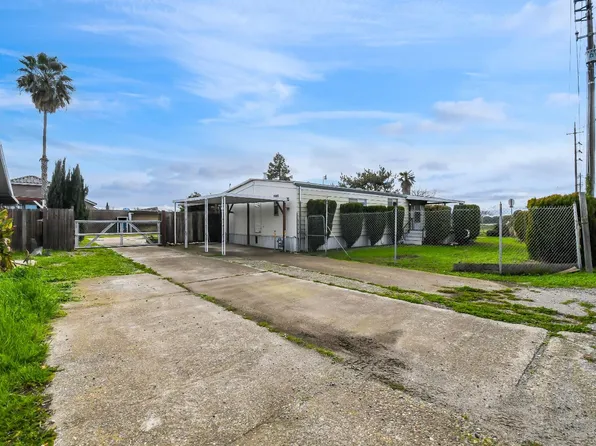 1192 Pease Rd, Yuba City, CA 95991
