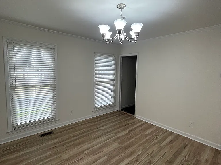 5605 Borden Rd — Photo 6