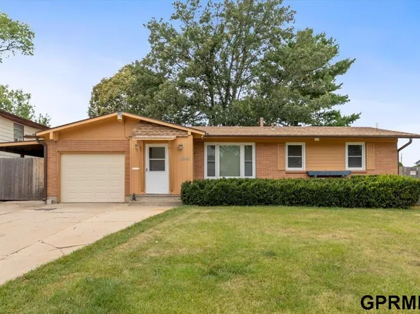3390 S 130th St, Omaha, NE 68144