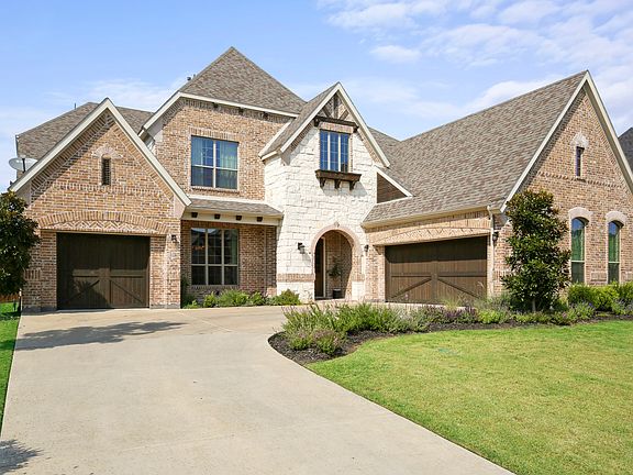 2nd image of 15240 Dublin Ln